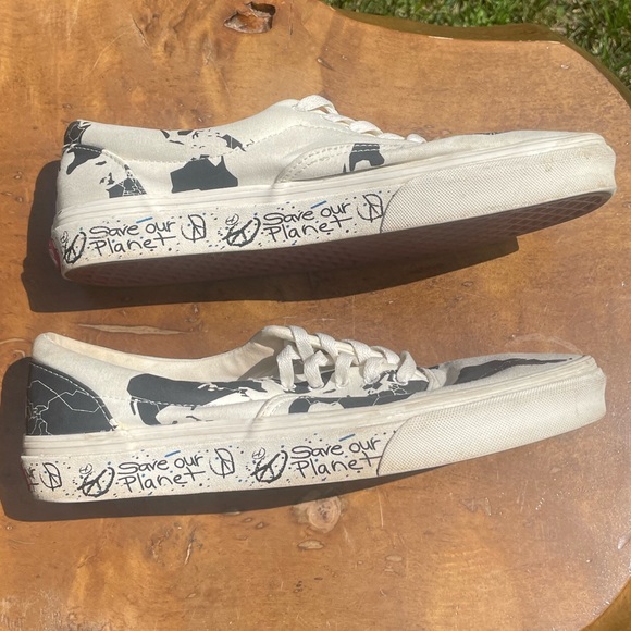 Unisex World Map Vans Skater Shoes - Picture 7 of 8